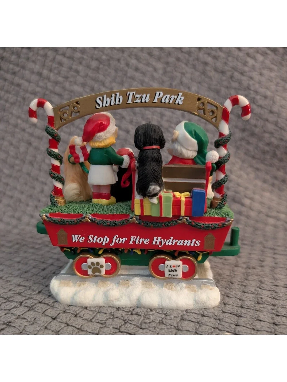 Danbury Mint Shih Tzu Christmas Express 7Piece Holiday Train Set Dog Collectible
